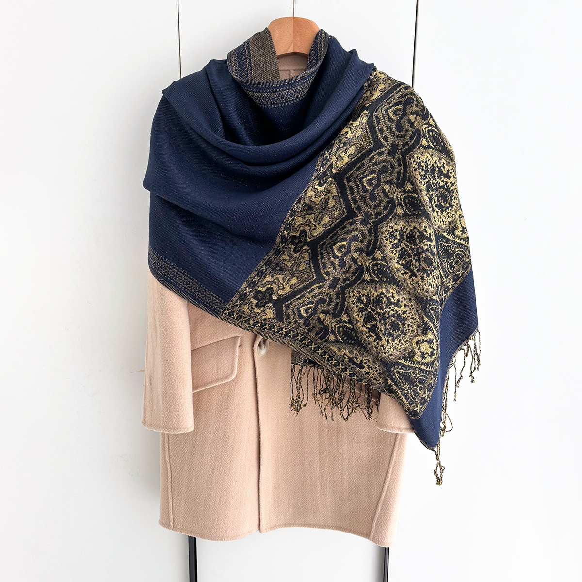 Luxury Scarf For Women Autumn  - Cashmere Scarf Wrap 评论和价格