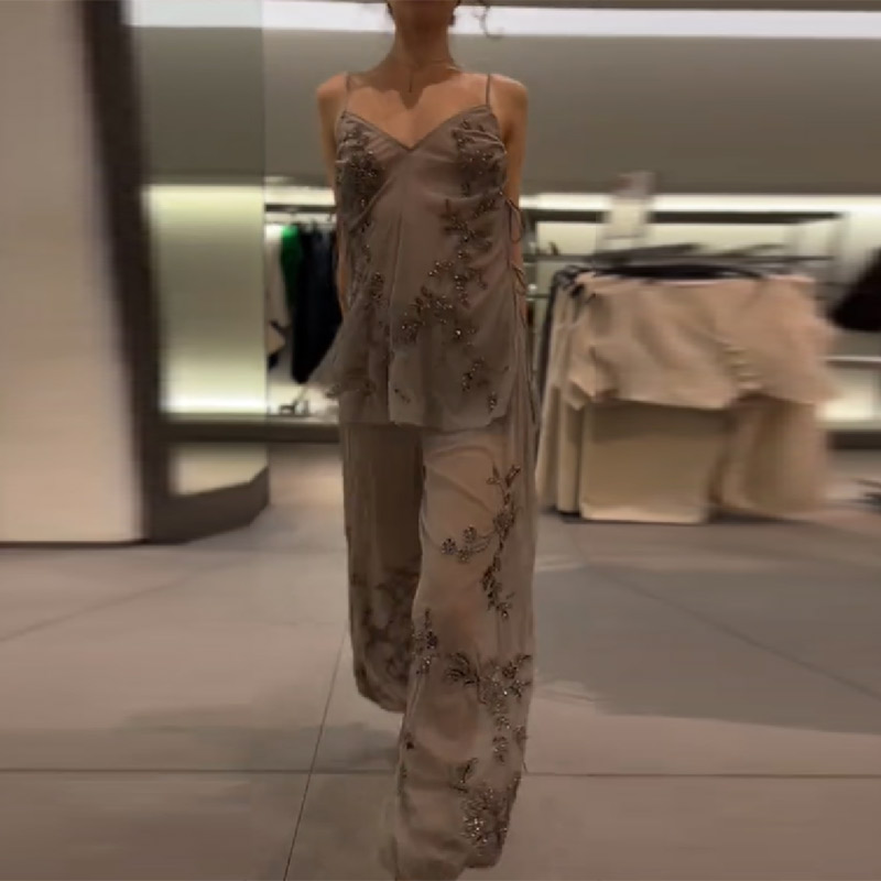 2026 New Women Grey Two-piece  - Winter Clothing Uae 评论和价格