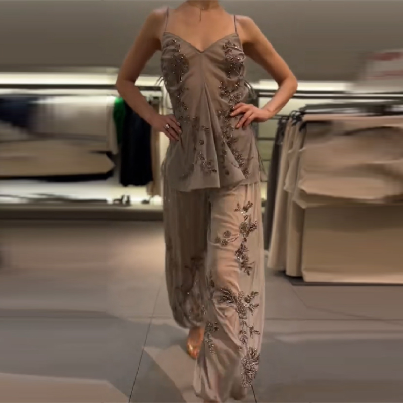 2026 New Women Grey Two-piece  - Winter Clothing Uae 评论和价格
